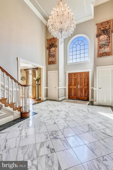 7808 Swinks Mill Ct, Mclean, VA 22102 photo 12