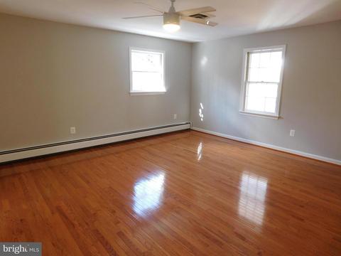 12136 Stirrup Rd, Reston, VA 20191 photo 20