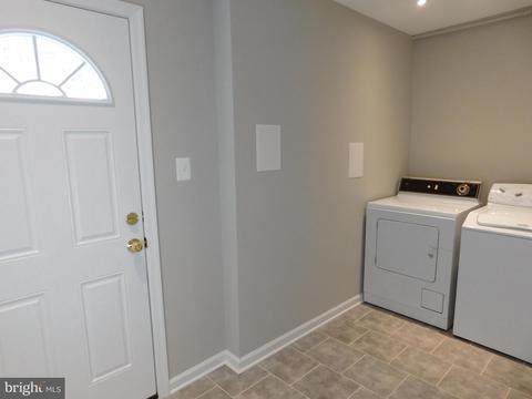 12136 Stirrup Rd, Reston, VA 20191 photo 34