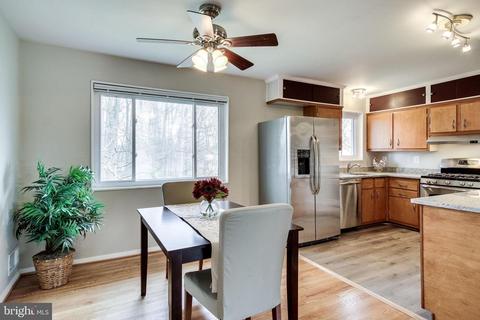 7407 Estaban Pl, Springfield, VA 22151 photo 11