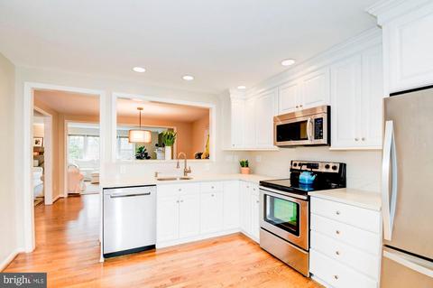1122 Pine Hill Rd, Mclean, VA 22101 photo 10