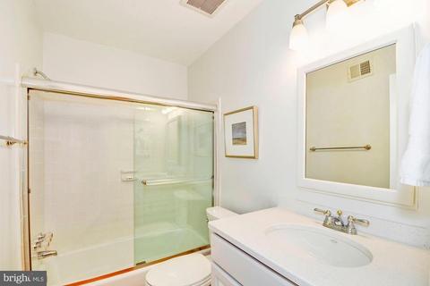 1122 Pine Hill Rd, Mclean, VA 22101 photo 14