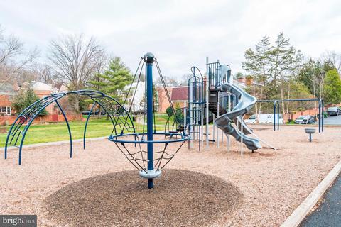 1122 Pine Hill Rd, Mclean, VA 22101 photo 30