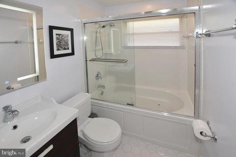 7512 Hogarth St, Springfield, VA 22151 photo 18