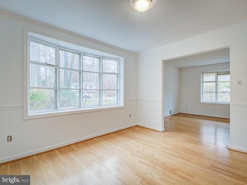 8811 Trafalgar Ct, Springfield, VA 22151 photo 11
