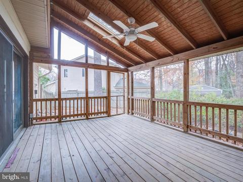 8811 Trafalgar Ct, Springfield, VA 22151 photo 3