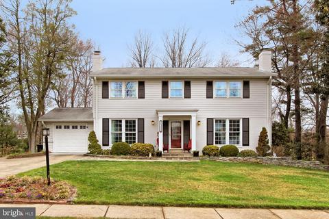 8204 Marcy Ave, Springfield, VA 22152 photo 1