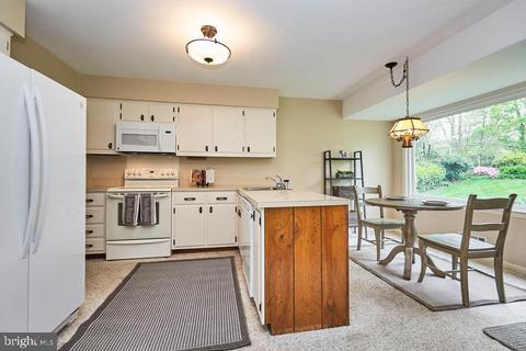1310 Oberon Way, Mclean, VA 22102 photo 8