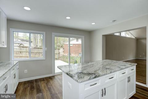8820 Trafalgar Ct, Springfield, VA 22151 photo 25