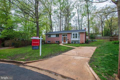 8820 Trafalgar Ct, Springfield, VA 22151 photo 3