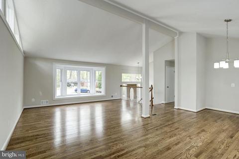 8820 Trafalgar Ct, Springfield, VA 22151 photo 15