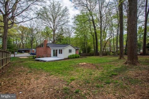 8820 Trafalgar Ct, Springfield, VA 22151 photo 5