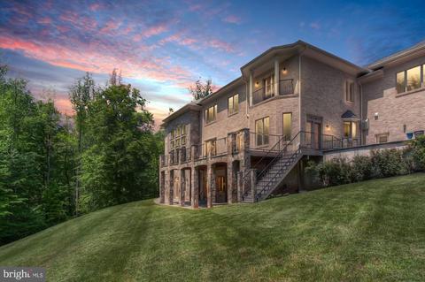 8601 Tebbs Ln, Mclean, VA 22102 photo 1