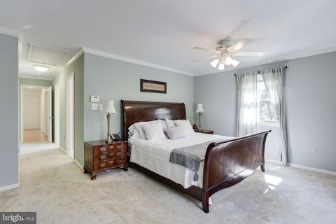 7741 Bridle Path Ln, Mclean, VA 22102 photo 17