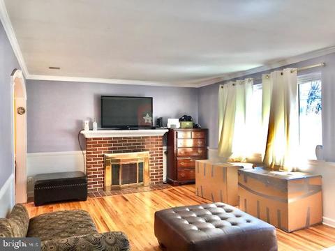 7324 Jervis St, Springfield, VA 22151 photo 3