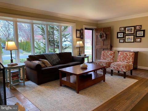 6819 Dillon Ave, Mclean, VA 22101 photo 5