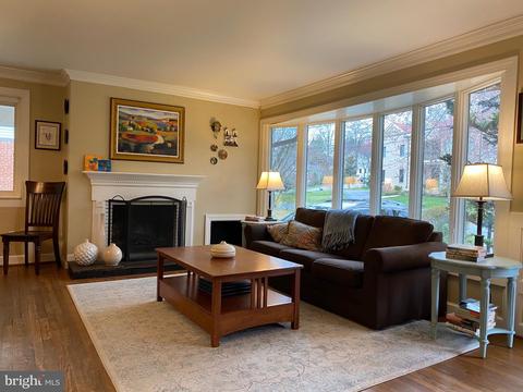 6819 Dillon Ave, Mclean, VA 22101 photo 4