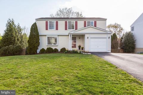 4361 Cub Run Rd, Chantilly, VA 20151 photo 1