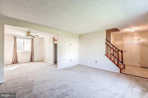 4361 Cub Run Rd, Chantilly, VA 20151 photo 8