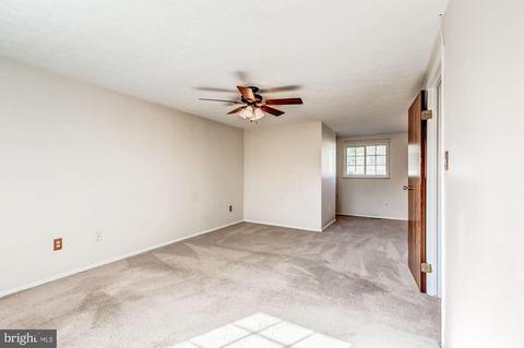 4361 Cub Run Rd, Chantilly, VA 20151 photo 24