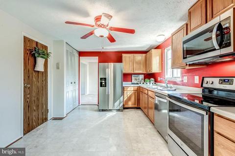 4361 Cub Run Rd, Chantilly, VA 20151 photo 17