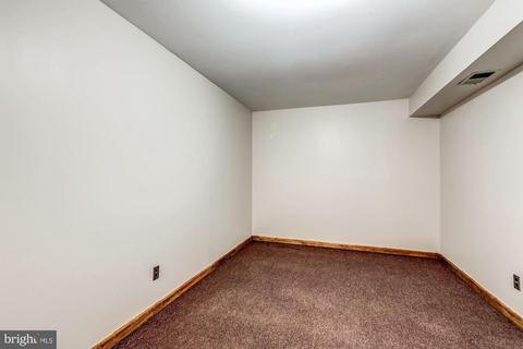 4361 Cub Run Rd, Chantilly, VA 20151 photo 34