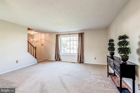 4361 Cub Run Rd, Chantilly, VA 20151 photo 6
