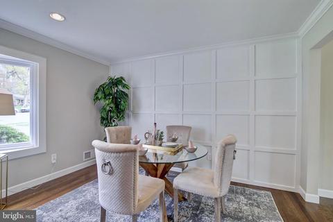 6712 Harwood Pl, Springfield, VA 22152 photo 11