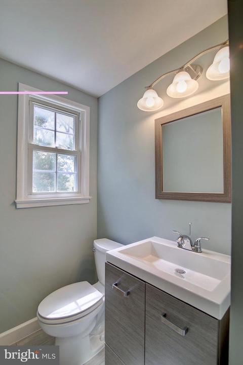 6712 Harwood Pl, Springfield, VA 22152 photo 35