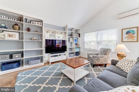 5359 Ravensworth Rd, Springfield, VA 22151 photo 13