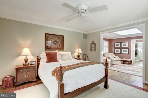 1062 Rector Ln, Mclean, VA 22102 photo 16