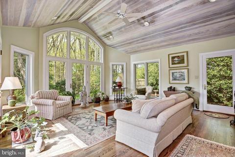 1062 Rector Ln, Mclean, VA 22102 photo 13