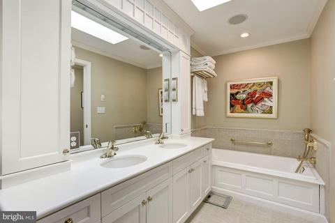 1062 Rector Ln, Mclean, VA 22102 photo 17