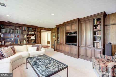 1062 Rector Ln, Mclean, VA 22102 photo 26