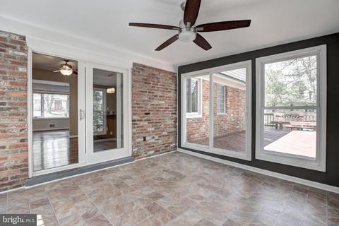 8941 Victoria Rd, Springfield, VA 22151 photo 10