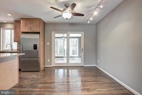 8941 Victoria Rd, Springfield, VA 22151 photo 4