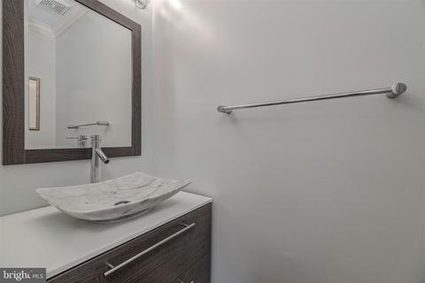 7248 Evans Mill Rd, Mclean, VA 22101 photo 15