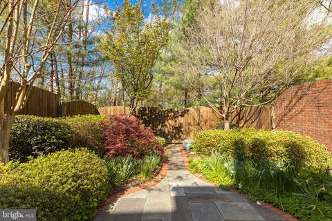 7248 Evans Mill Rd, Mclean, VA 22101 photo 28