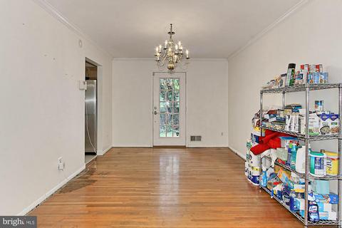 7624 Long Pine Dr, Springfield, VA 22151 photo 10