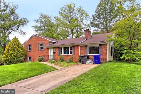 7624 Long Pine Dr, Springfield, VA 22151 photo 2