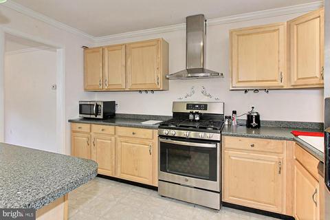 7624 Long Pine Dr, Springfield, VA 22151 photo 16