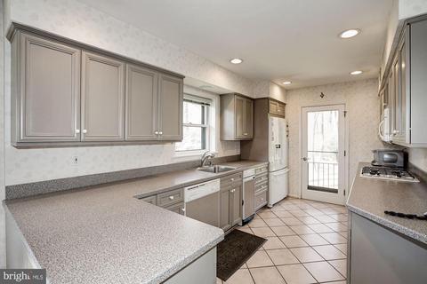 1160 Old Stage Ct, Mclean, VA 22102 photo 17