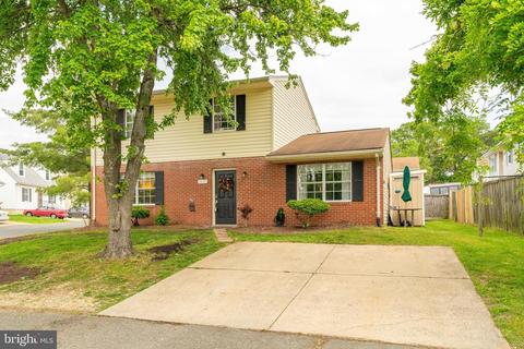 7207 Sumpter Ln, Springfield, VA 22150 photo 2