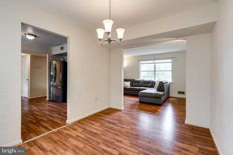 7207 Sumpter Ln, Springfield, VA 22150 photo 9