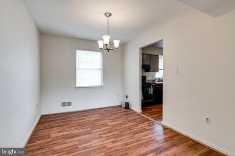 7207 Sumpter Ln, Springfield, VA 22150 photo 10
