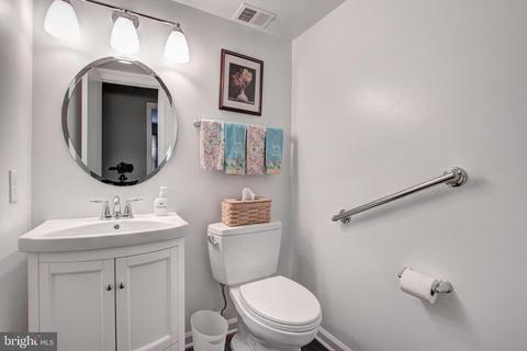 8607 Etta Dr, Springfield, VA 22152 photo 31