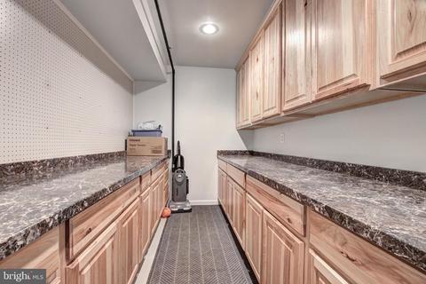 8607 Etta Dr, Springfield, VA 22152 photo 32