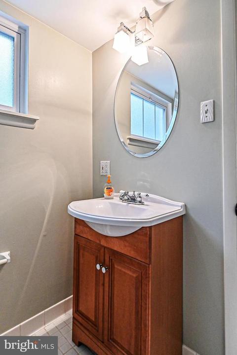 6444 Dryden Dr, Mclean, VA 22101 photo 12