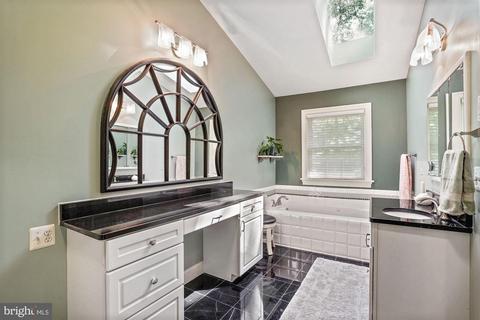 11266 Fairwind Way, Reston, VA 20190 photo 24