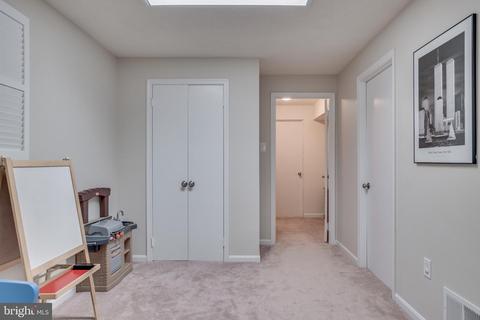 7204 Duck Ct, Springfield, VA 22152 photo 37